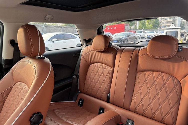 Used MINI MINI 2022 Updated 1.5T COOPER Artist
