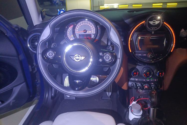 Used MINI MINI 2016 2.0T COOPER S SEVEN Five-Door Edition