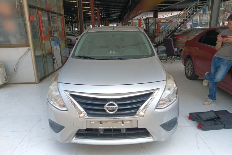 Used Nissan Sunny 2014 1.5XE Manual Elite Edition Front