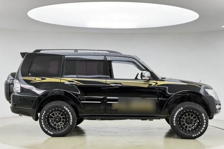 Used Mitsubishi Pajero 2018 V97 3.8L 5-Door GLS Sunroof – Middle East