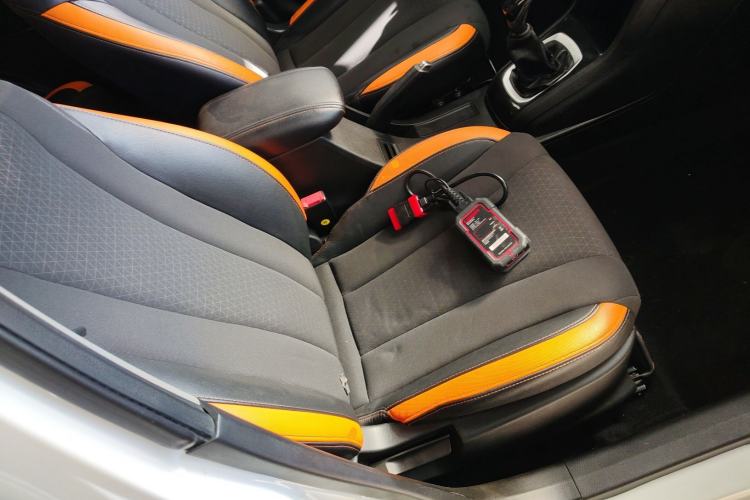 Used Baojun 310 2016 1.2L Manual Fashionable Edition
