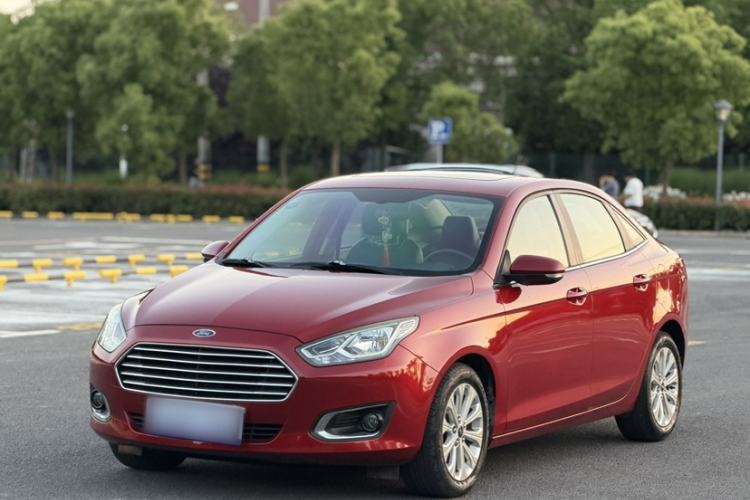 Used Ford Escort 2015 1.5L Automatic Fashion Model
