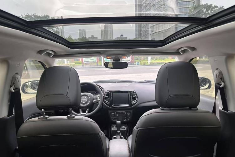 Used Jeep Compass 2019 220T Automatic Family Edition