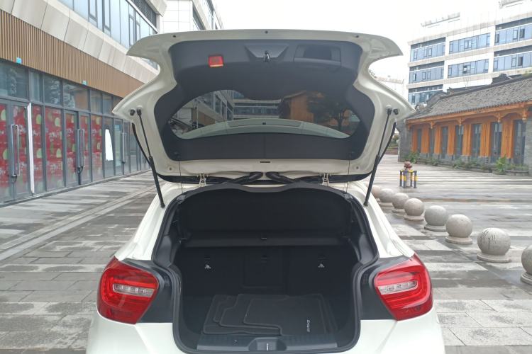 Used Mercedes-Benz A-Class 2013 A 260 Sport model Trunk