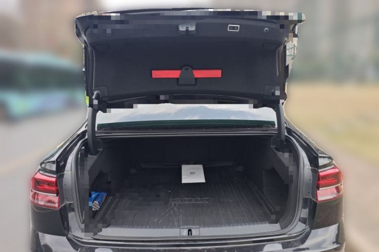 Used Volkswagen Phideon 2018 Revised Version 380TSI Two-Wheel Drive Business Edition
