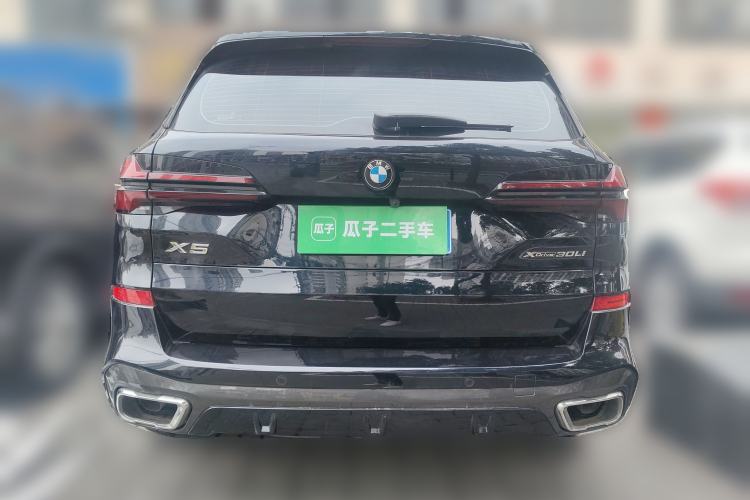 Used BMW X5 2023 xDrive 30Li Luxury M Sport Night Edition Package
