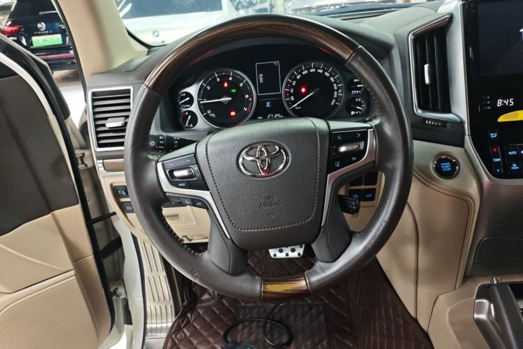 Used Toyota Land Cruiser 2019 4.0L GX-R GT Dual Fuel Velvet Middle East