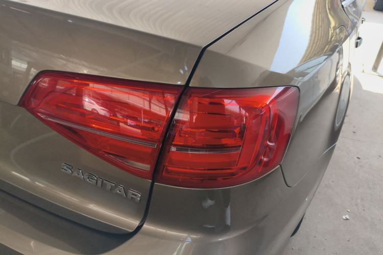 Used Volkswagen Sagitar 2017 230TSI Automatic Comfort Version Right Rear Taillight