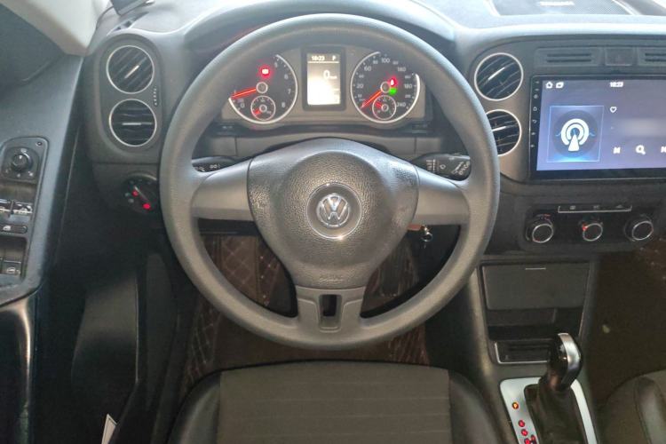 Used Volkswagen Tiguan 2015 1.8TSI Automatic Two-Wheel Drive Trend Edition Steering Wheel