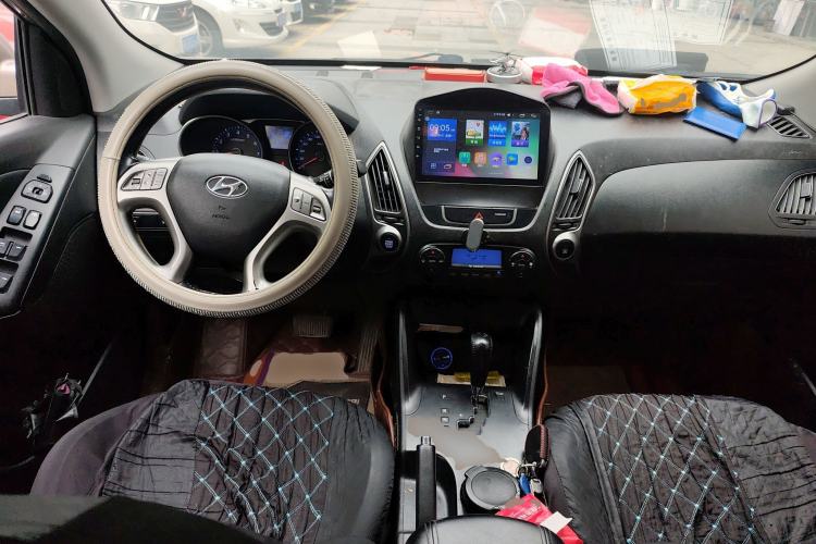 Used Hyundai ix35 2013 2.0L Automatic Two-Wheel Drive Smart GLS China IV Standard
