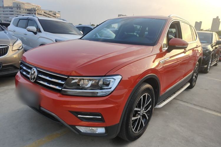 Used Volkswagen Tiguan L 2017 330TSI Automatic Two-Wheel Drive Comfort Edition