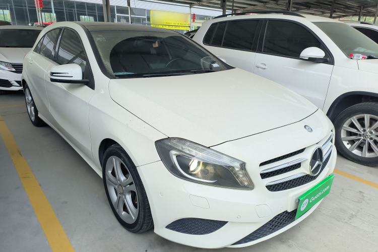 Used Mercedes-Benz A-Class 2015 A 180 Exterior 1