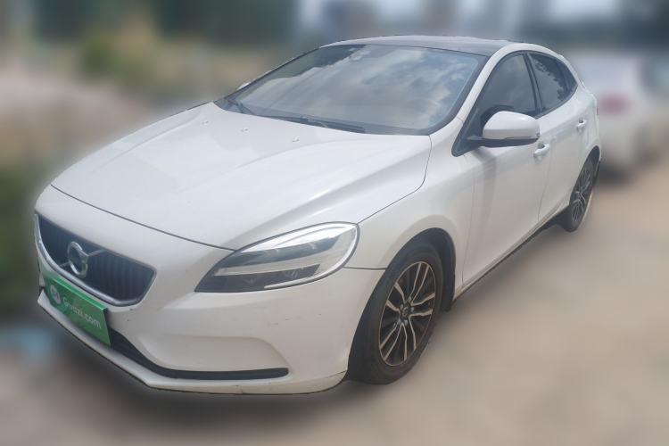 Used Volvo V40 2017 T3 Zhiyi Edition