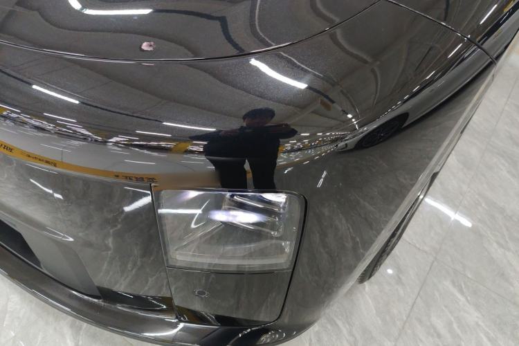 Used Li Auto Li Auto i6 2025 Model Four-Wheel-Drive Standard Type
