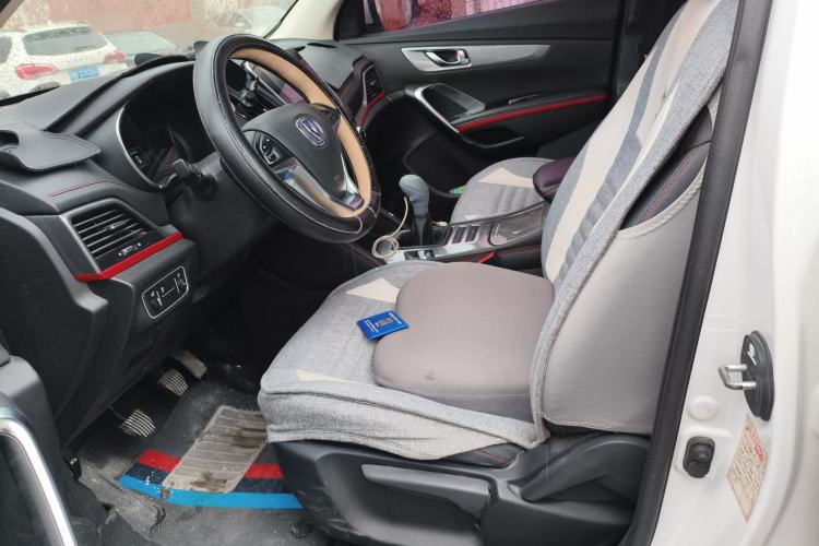 Used CHANGAN CS55 2019 1.5T Manual Colorful Model China VI Standard Left Front Seat