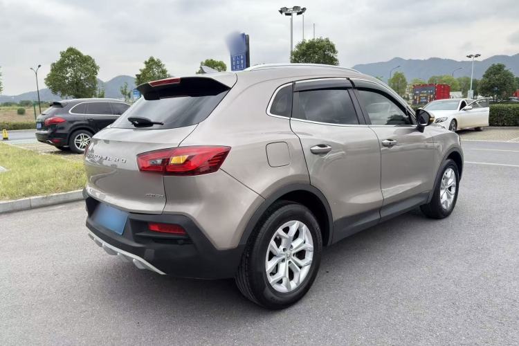 Used BORGWARD BX5 2017 20TGDI Automatic Two-Wheel Drive Pioneer Edition
