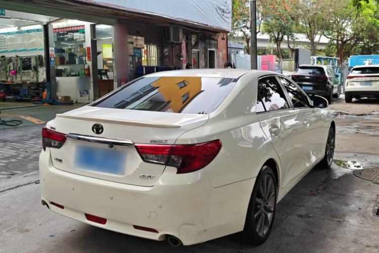 Used Toyota Reiz 2013 2.5V Elite Edition
