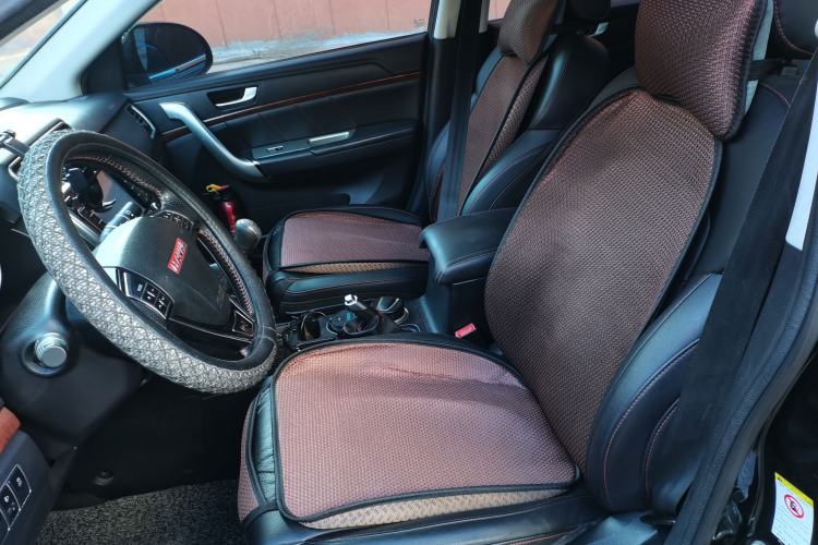 Used Haval H6 2015 Revised Version Sport Edition 1.5T Manual Transmission Two-Wheel Drive Elite Grade
