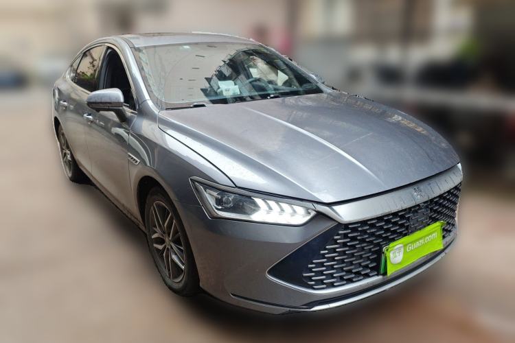 Used BYD Qin PLUS 2021 DM-i 55KM Flagship Model Front Right 45 Deg