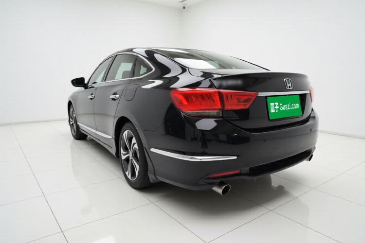 Used Honda Spirior 2015 2.4L Prestige Edition
