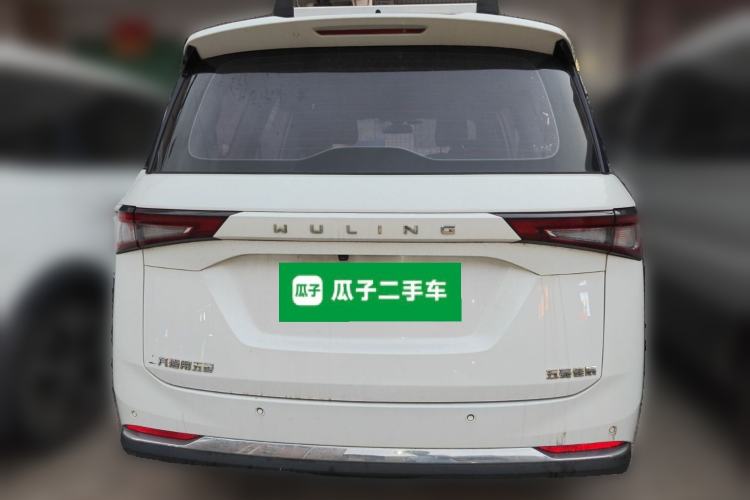 Used Wuling Jiachen 2022 1.5T Manual Light Enjoyment Dynamic Version Rear