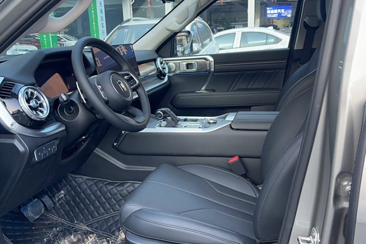 Used Tank 400 2025 2.4T Diesel Version