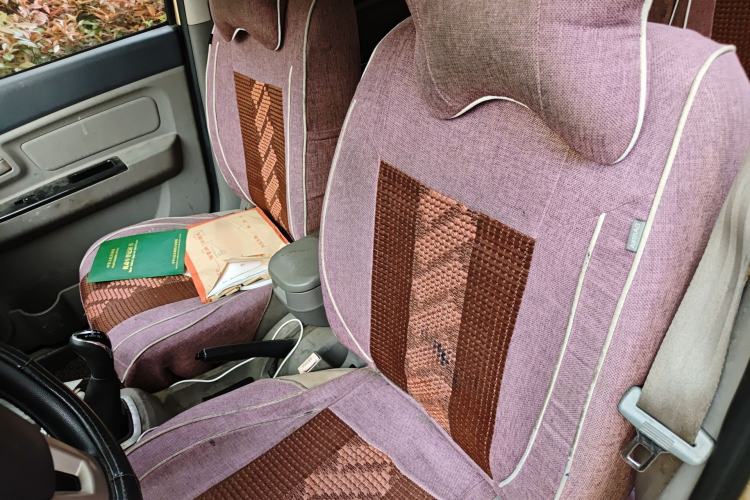 Used BAIC Weiwang M20 2014 1.5L Comfort Version BJ415B Left Rear Seat