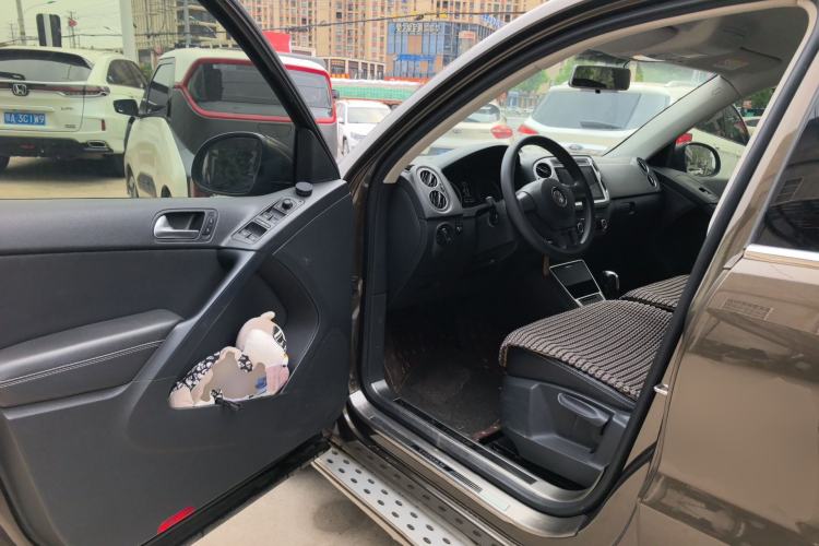 Used Volkswagen Tiguan 2016 280TSI Automatic Two-Wheel-Drive Silk Road Style Edition
