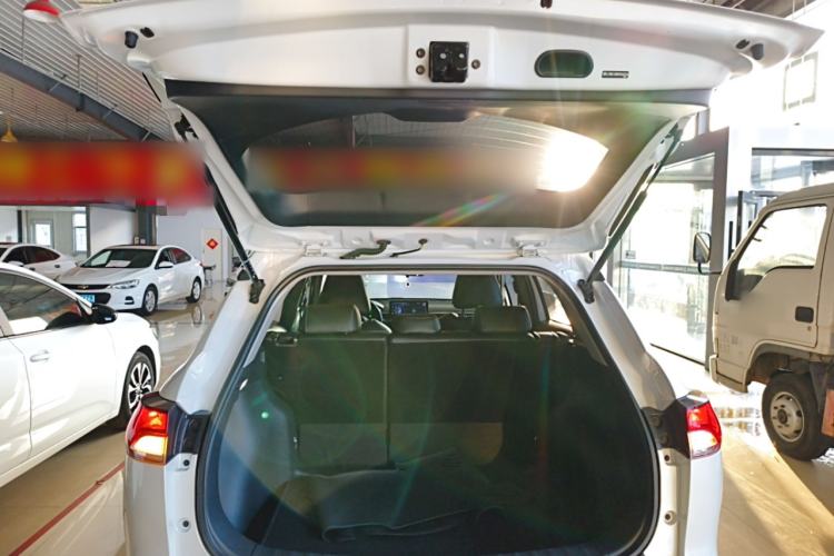 Used Toyota Corolla Cross 2023 2.0L Elite Edition Trunk