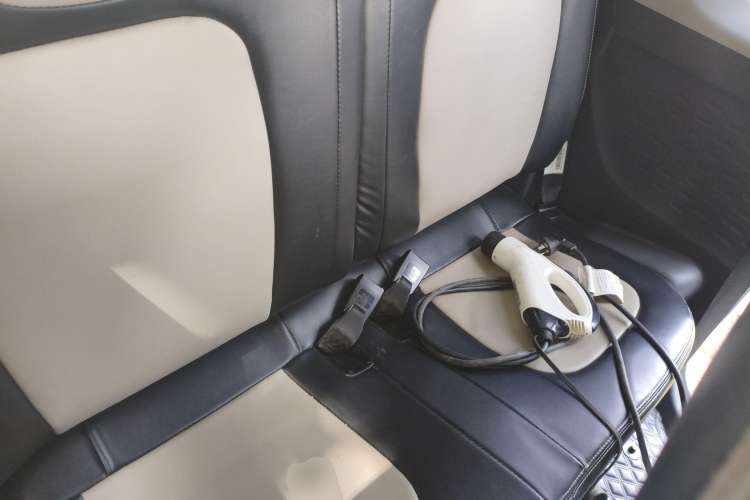 Used Wuling Hongguang MINIEV 2021 Macaron Premium Model – Lithium Iron Phosphate