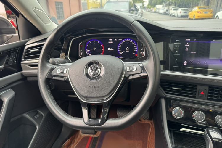 Used Volkswagen Sagitar 2022 280TSI DSG Flyover Edition
