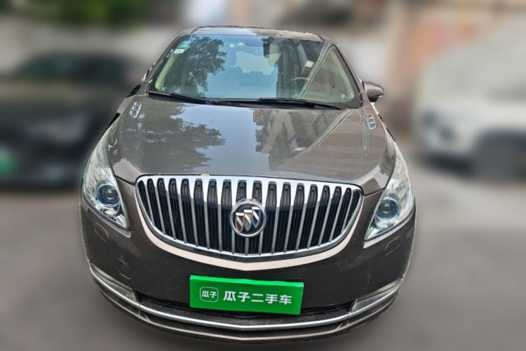 Used Buick GL8 2011 3.0L GT Luxury Business Haoya Edition Front