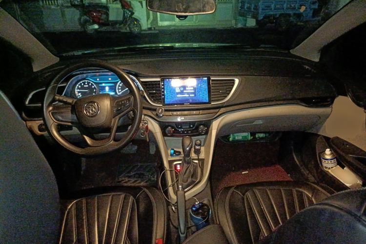 Used Buick GT 2016 15N Automatic Elite Edition Center Console