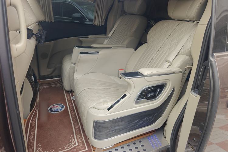 Used Buick GL8 2017 25S Luxury Version China V Standard Left Rear Seat