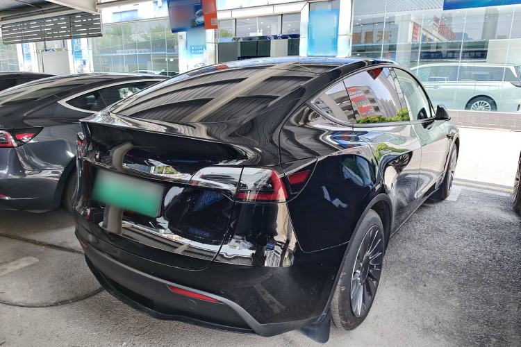 Used Tesla Model Y 2022 Rear-Wheel-Drive Version