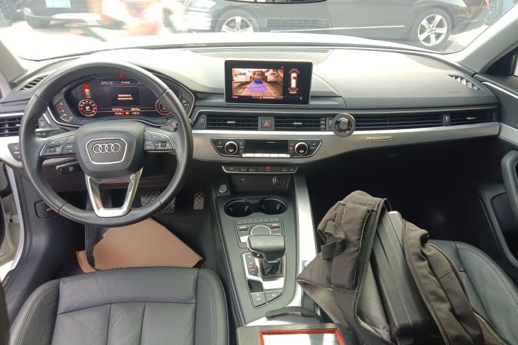 Used Audi A4 2019 45 TFSI allroad quattro Fashion Edition
