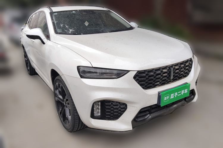 Used Wey VV7 2017 2.0T Flagship Model Front Right 45 Deg