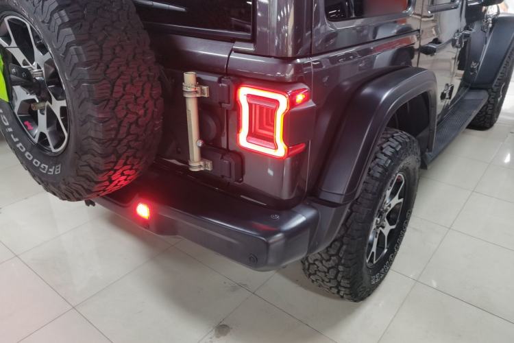 Used Jeep Wrangler 2019 2.0T Automatic Four-Door Electric Convertible Rubicon Plus Edition