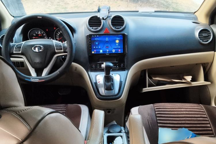 Used Haval H6 2012 2.4L Automatic Two-Wheel Drive Elite Version