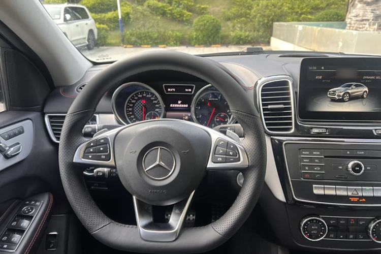 Used Mercedes-Benz GLE Coupe AMG 2017 AMG GLE 43 4MATIC Coupe SUV
