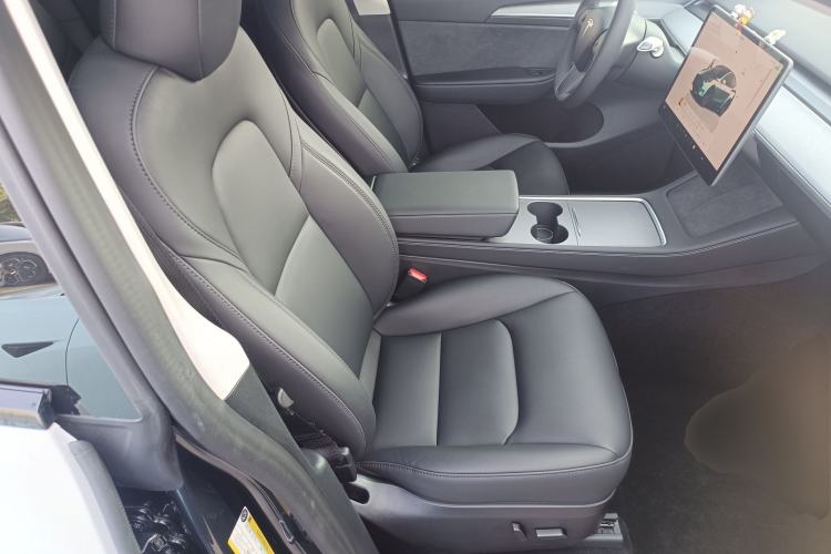 Used Tesla Model Y 2024 Rear-Wheel-Drive Version