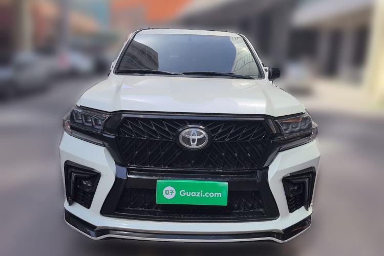 Used Toyota Land Cruiser 
