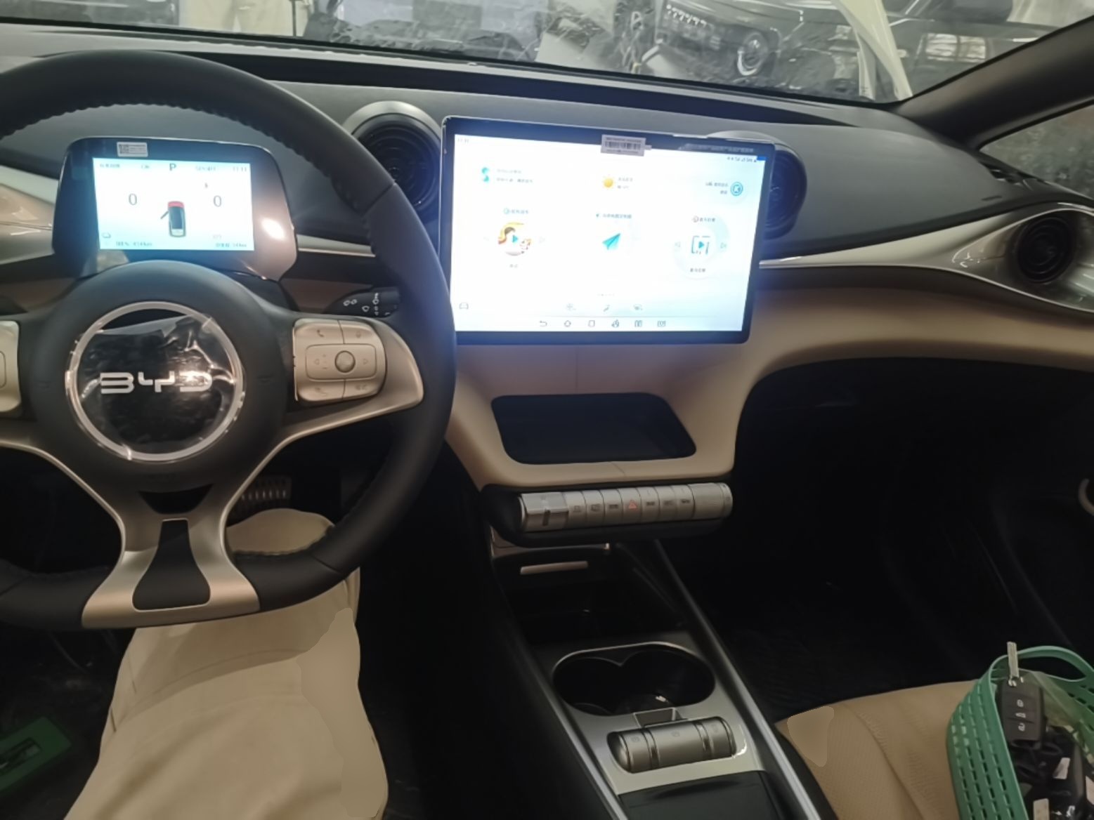 BYD Dolphin 2025 420km Free Edition — снимка 12