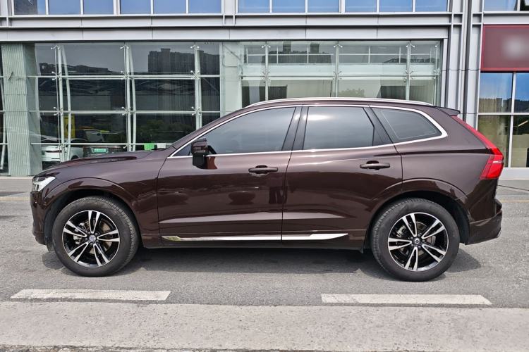 Used Volvo XC60 2019 T5 4x4 Smart Edition China V Standard Exterior 2