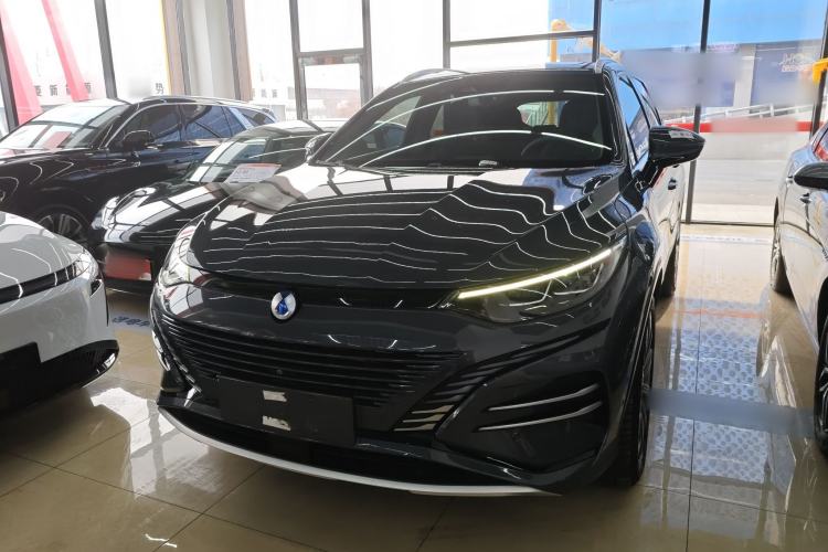 Used Denza N8 2023 Four-Wheel Drive Ultra-Hybrid Flagship Six-Seater Version