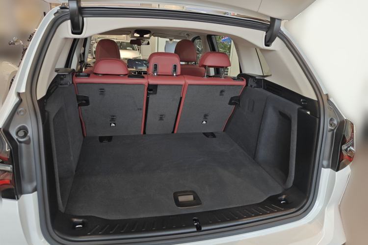 Used BMW X3 2023 Restyled xDrive30i Leading Edition M Night Sky Package Trunk