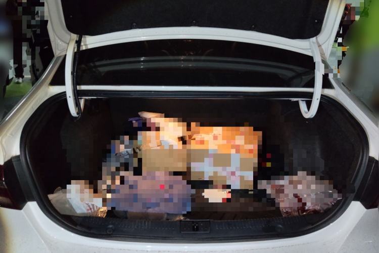 Used Roewe i6 2017 20T Automatic Flagship Edition Trunk