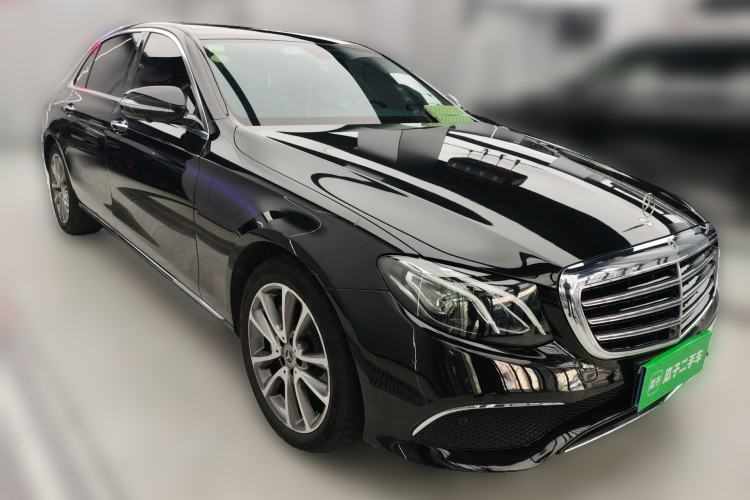 Used Mercedes-Benz E-Class 2018 Facelifted E 300 L Stylish Version Front Right 45 Deg