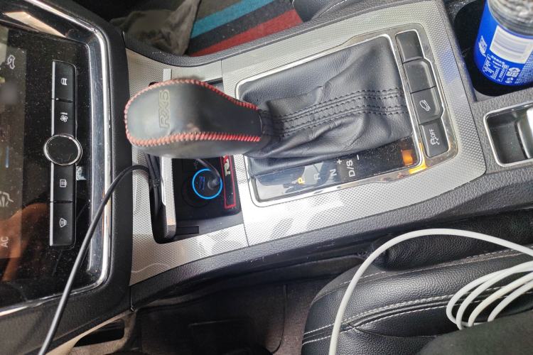 Used Roewe RX5 2019 20T Two-Wheel Drive Automatic 4G Connected Platinum Edition
