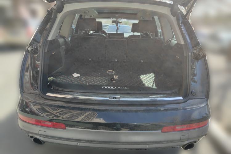 Used Audi Q7 2015 35 TFSI Ambition Edition Trunk